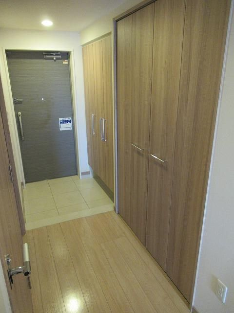 ライオンズ六ッ門サンリヤンタワー【キャッシュバック対象物件】の玄関|シンプルで使いやすい玄関です