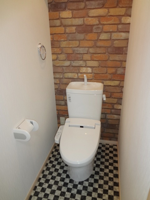 G-ROSSO（ジーロッソ）【キャッシュバック対象物件】のトイレ|落ち着いたトイレです