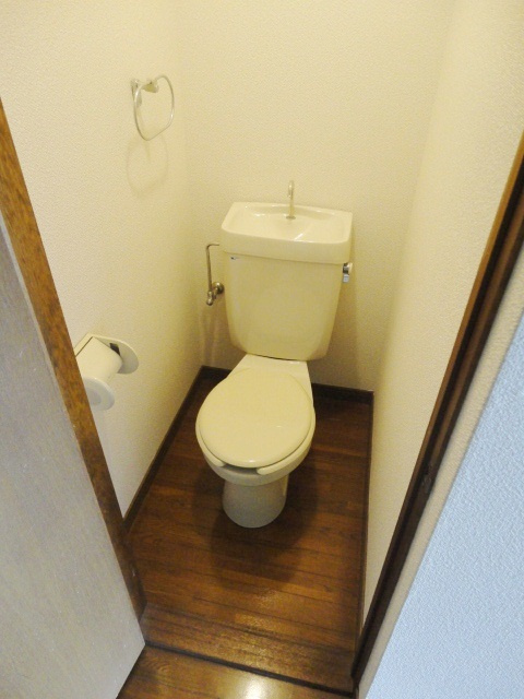 ウッドハウスⅡ【キャッシュバック対象物件】のトイレ