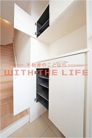 WITH THE LIGHT（ウィズザライト）【10，000円キャッシュバック対象物件】の収納|収納豊富です