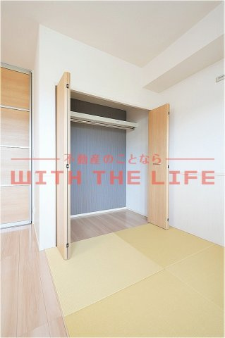 WITH THE LIGHT（ウィズザライト）【10，000円キャッシュバック対象物件】の収納|こまごまとしたものを収納できそうですね