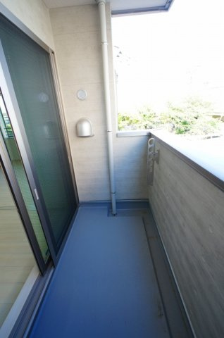 アメニティ諏訪野【キャッシュバック対象物件】のバルコニー|同型シリーズになります。