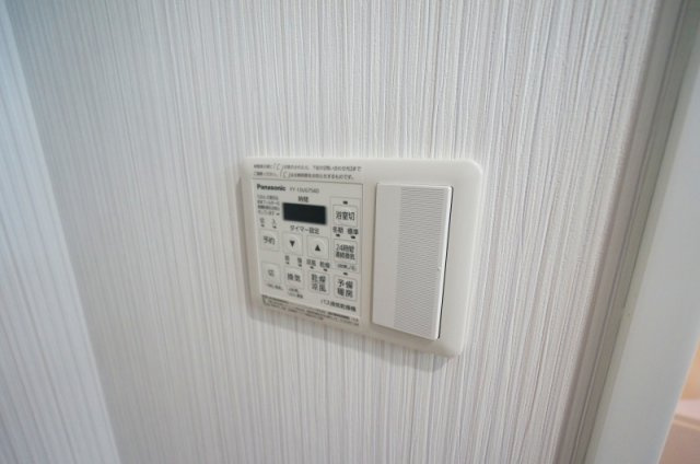 アメニティ諏訪野【キャッシュバック対象物件】のエントランス|同型シリーズになります。