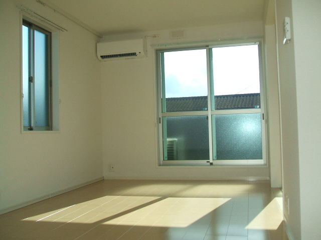 グリーンハイム【キャッシュバック対象物件】の洋室|スタンダードな洋室です