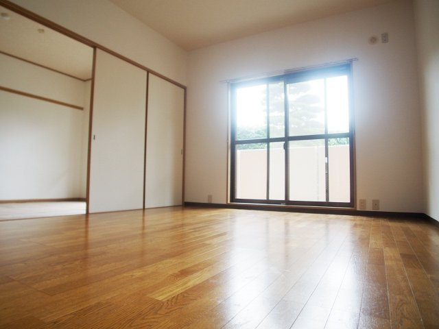 ルミエール貝白【キャッシュバック対象物件】の寝室|ゆとりの広さです