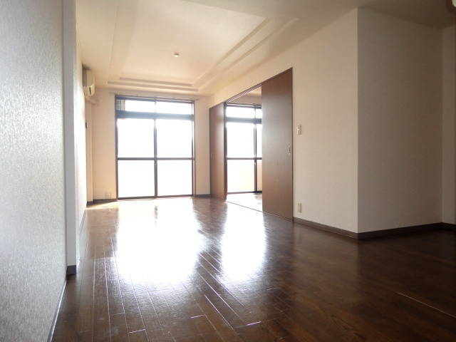 プロニティ小森野【10,000円キャッシュバック対象物件】の内装|きれいな内装です