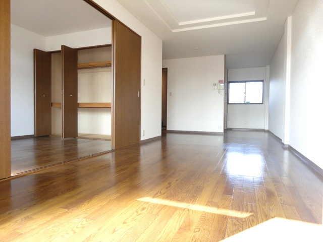 プロニティ小森野【10,000円キャッシュバック対象物件】の内装|過ごしやすい室内です