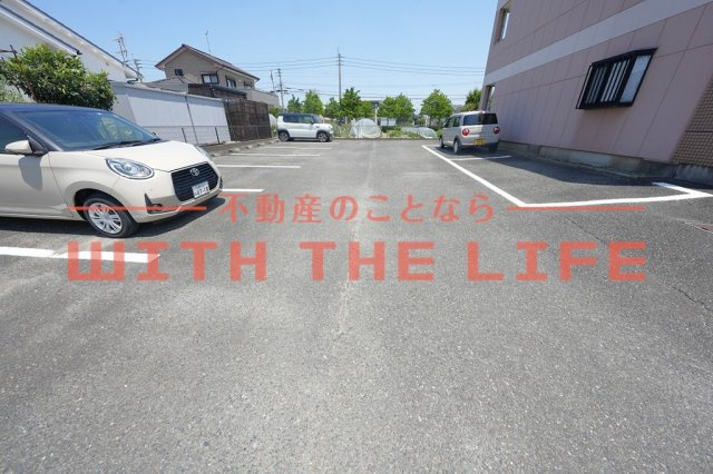 プロニティ小森野【10,000円キャッシュバック対象物件】の駐車場|駐車場完備です