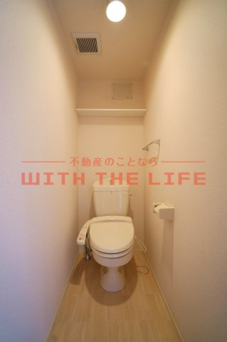 セジュール・パルティノス【10，000円キャッシュバック対象物件】のトイレ|落ち着いた色調のトイレです