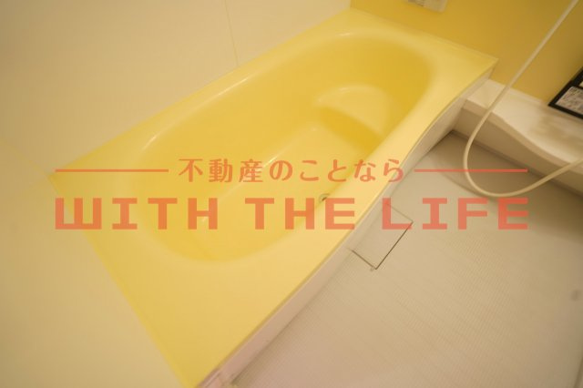 セジュール・パルティノス【10，000円キャッシュバック対象物件】の浴室|きれいなお風呂です