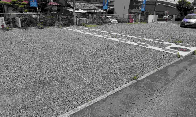 ビレッジハウス荒木【キャッシュバック対象物件】の駐車場|駐車場に車を止められます