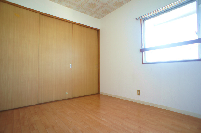 エサキ南ビル【キャッシュバック対象物件】の子供部屋|お子さんのお部屋にいかがでしょうか