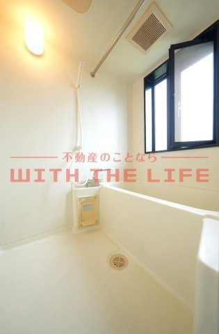 コージーコーナー223【キャッシュバック対象物件】の浴室|ゆったり過ごせるお風呂です