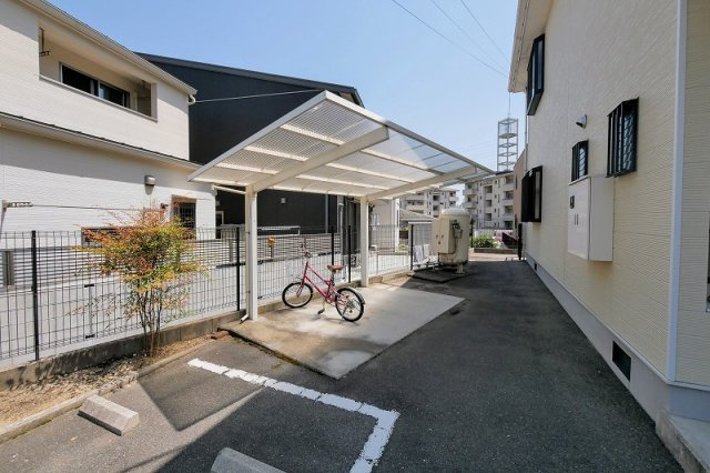 ビビエンタカワハラの設備|ビビエンタカワハラ103号室
自転車置き場
