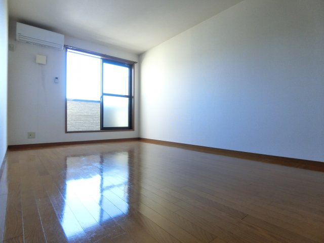 フジパレス里の寝室