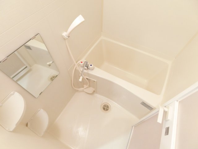 フジパレス里の浴室