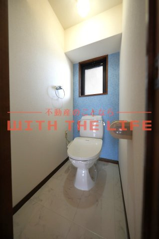 エテルナ・エーカーズ【10,000円キャッシュバック対象物件】のトイレ|トイレもきれいです