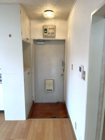 オレンジコート大網の玄関