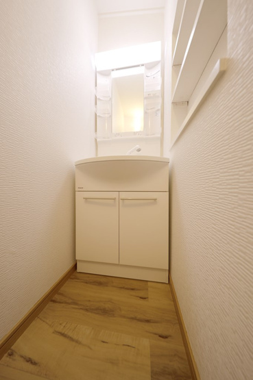 【独立洗面台】