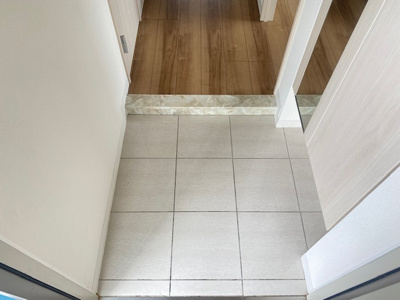 【玄関】 | ベルメゾン若林