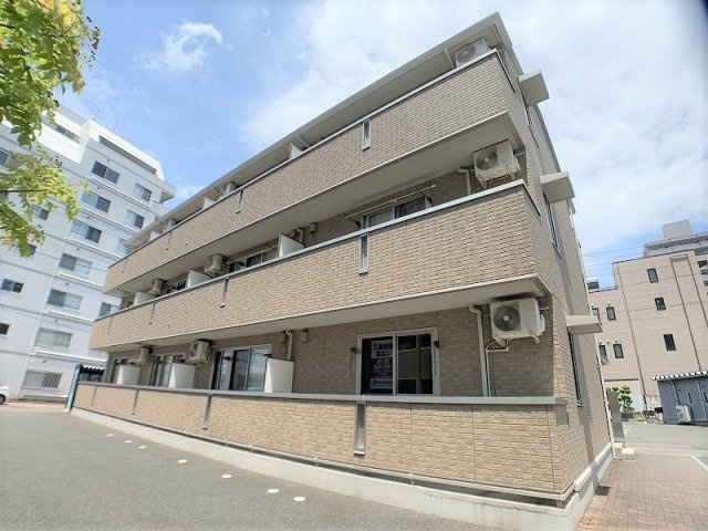 セジュール南大通の外観