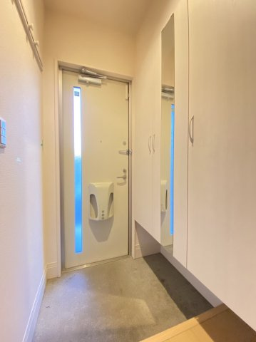 パブロハニーAの玄関