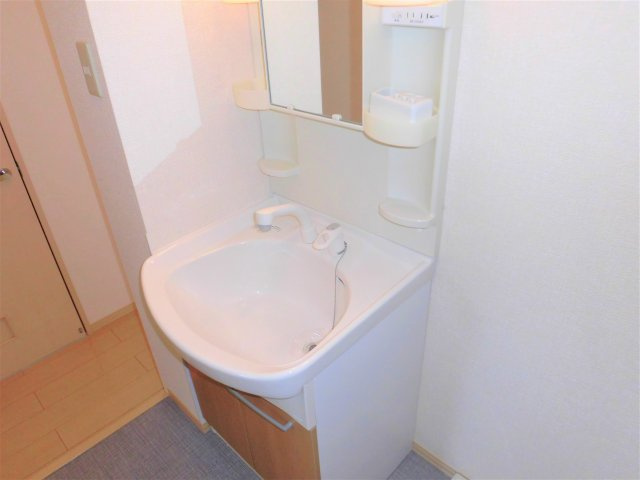 ハピネス花水木Bの独立洗面台