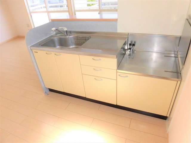 ハピネス花水木Bのキッチン