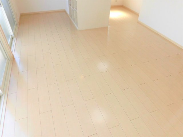 ハピネス花水木Bの居間・リビング