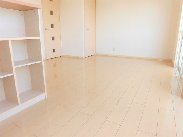 ハピネス花水木Bの居間・リビング