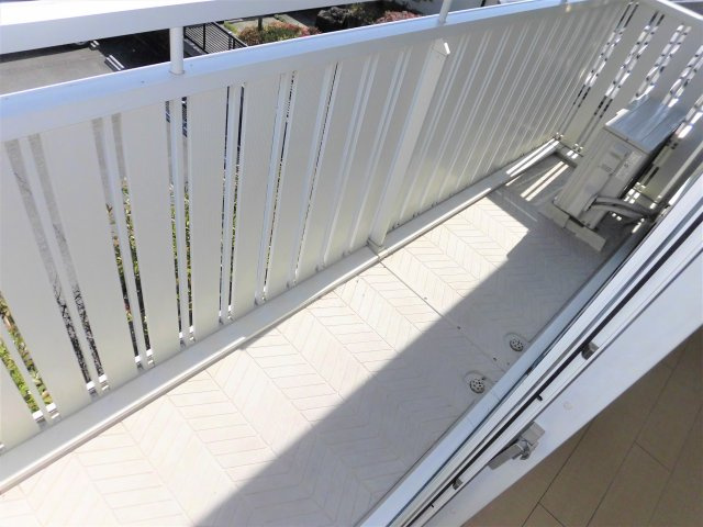 ハピネス花水木Bのバルコニー