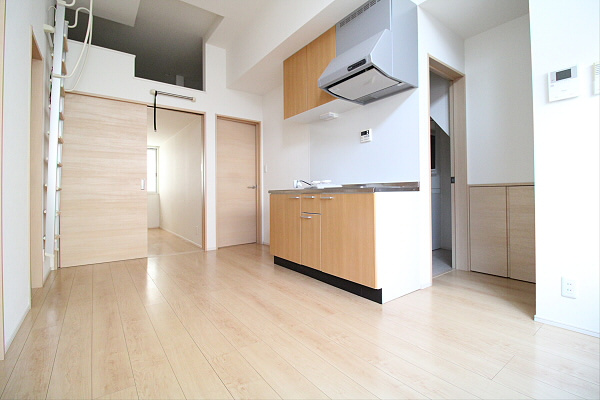 【居間・リビング】