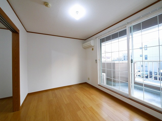 シェルマンの洋室|広々とした洋室です