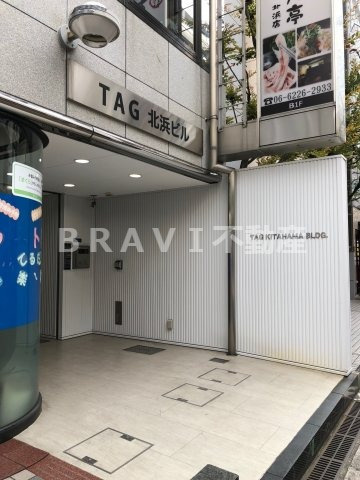 TAG北浜ビル　BRAVI不動産のエントランス|【TAG北浜ビル】建物の内部です