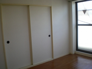 【洋室】 | ラフィーネMAYU