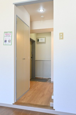 【玄関】 | パークハイム駒形