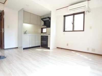 【居間・リビング】 | フロンティアハイツ