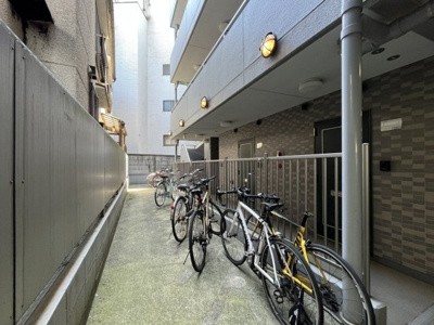 【その他共用部分】 | ヴェルステージ中野新橋 | 駐輪場
