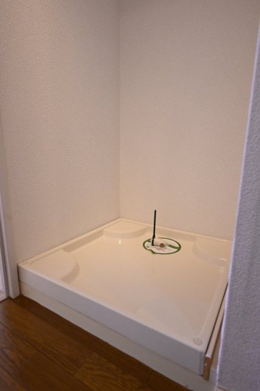 【設備】 | メゾン新高円寺 | 室内洗濯機置場