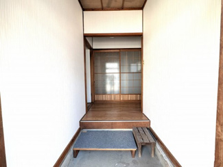【玄関】