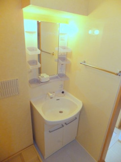 【洗面所】 | ドエル晴見