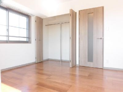 SIL・ELA御所南（シルエラ御所南）の収納|洋室6帖・収納