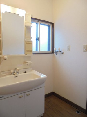 【洗面所】 | ジュネス本間