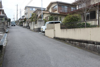 【前面道路含む現地写真】 | 幅員約5mの前面道路