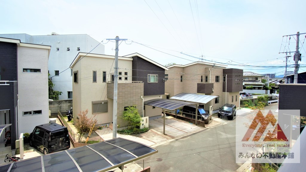 久留米市西町オール電化の中古戸建の展望|同年代に建築された物件があります。