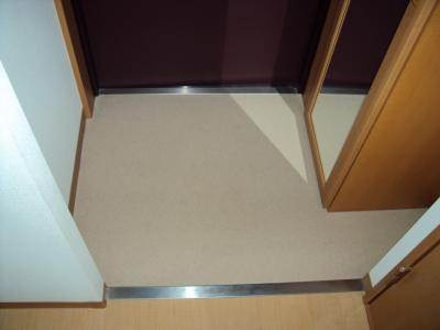 ビレイユ真英四条柳馬場PARTⅡの玄関