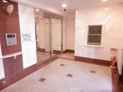 ビレイユ真英四条柳馬場PARTⅡのエントランス