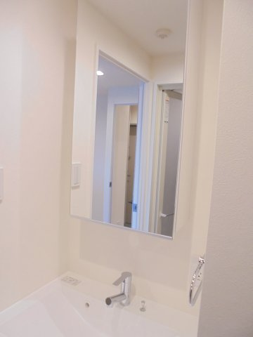 CRESCENT　COURTの独立洗面台