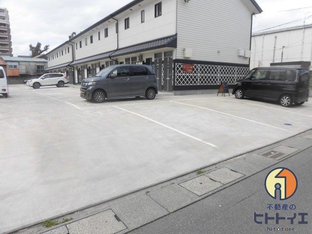 サンマリノ八女の駐車場