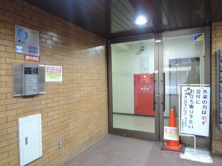【その他共用部分】 | 防犯面でも安心のオートロック付。